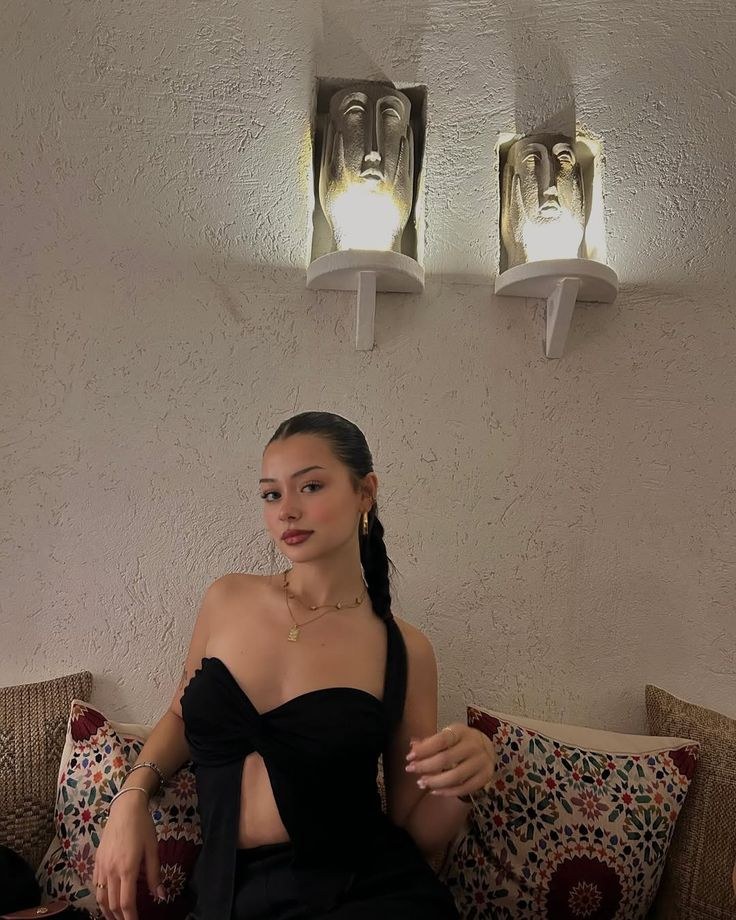 Konak vitrini 2
